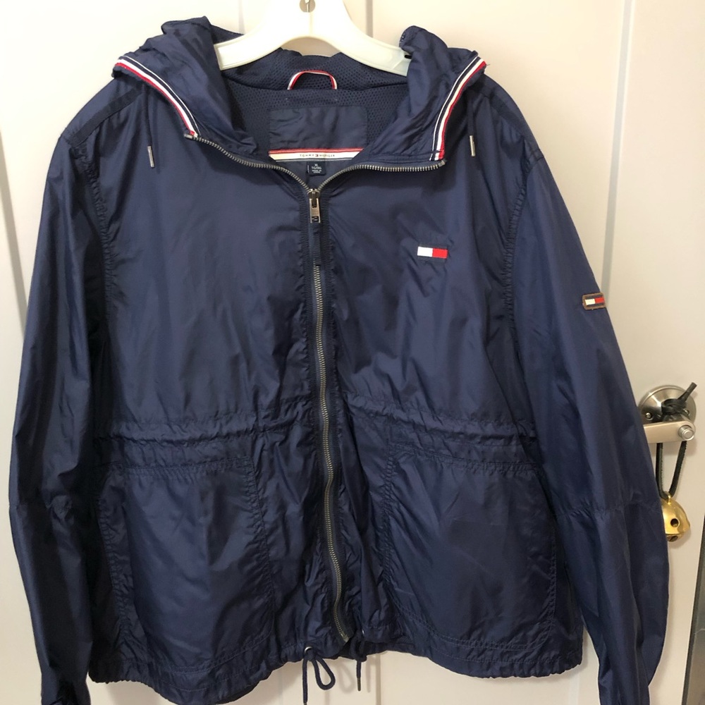Tommy Hilfiger Nylon Hooded Jacket, size XL.